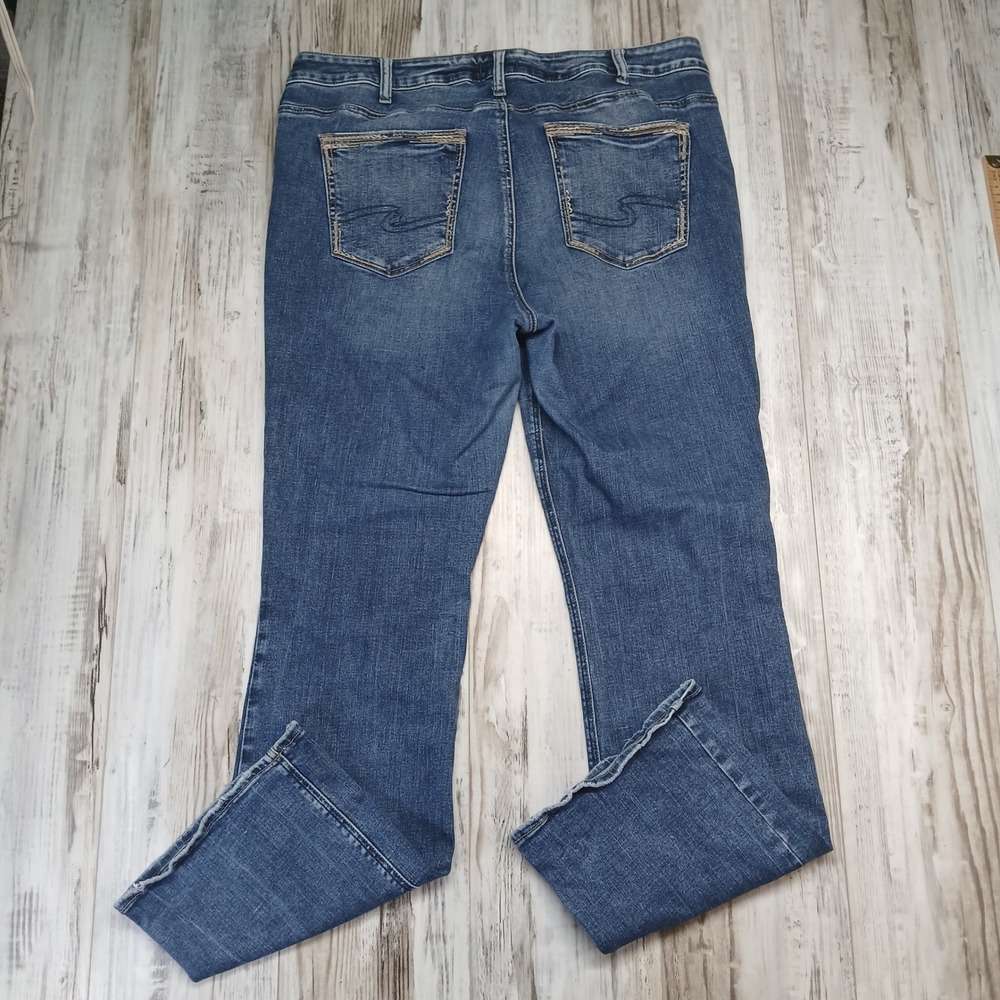 Silver Jeans Co Avery Slim Bootcut Jeans Blue W94627SDG332 SZ 18 L33 - Picture 8 of 11